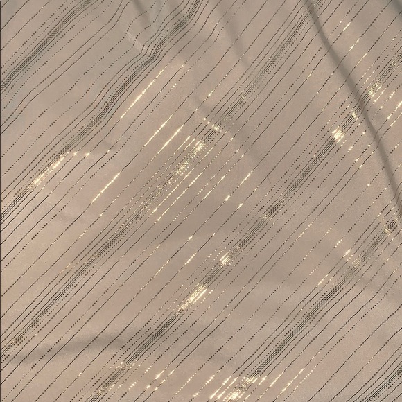 Cream/Gold Halter Top - Picture 3 of 6